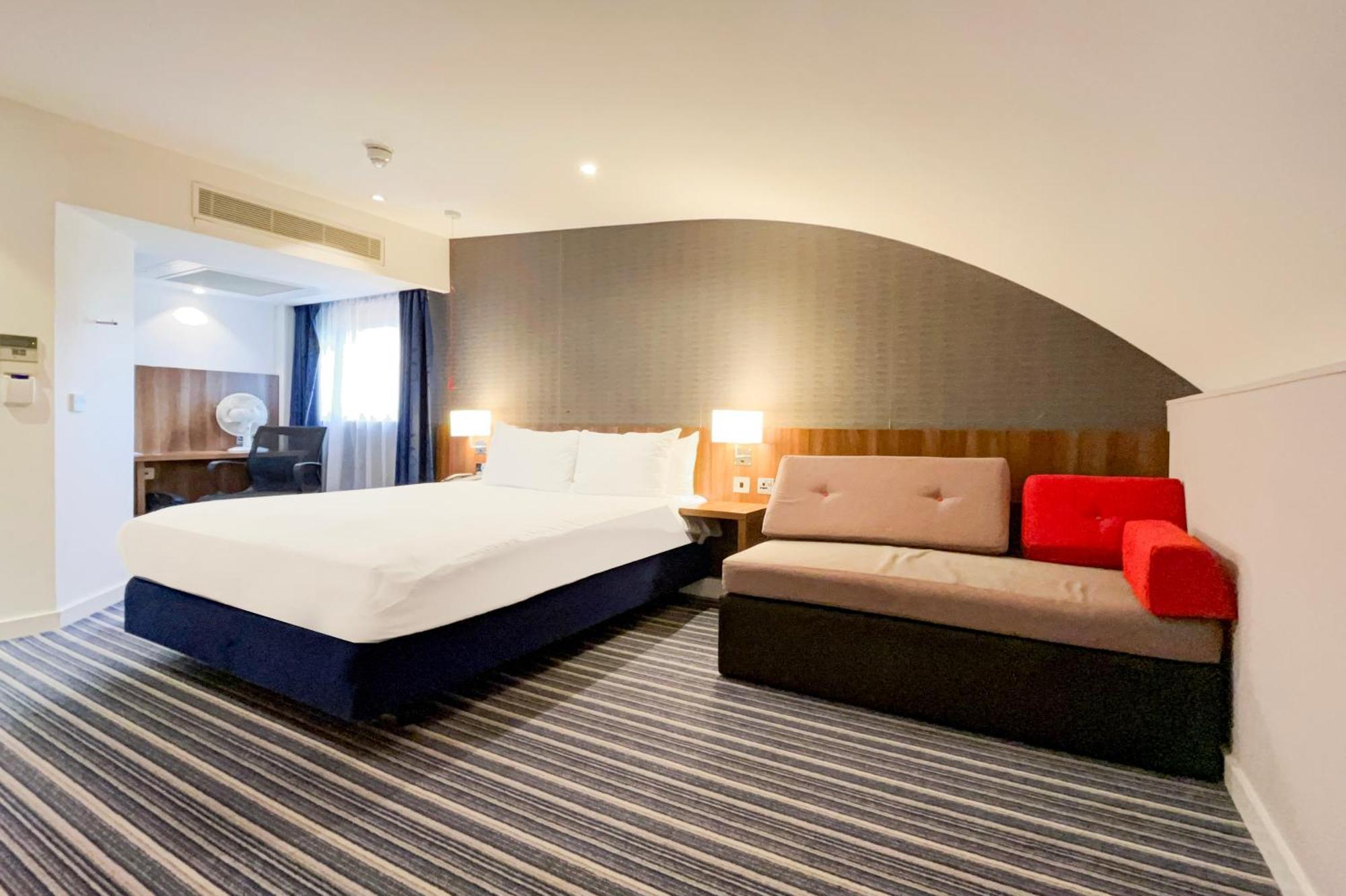 Belvilla Crewe City Centre Hotel Lifestyle Εξωτερικό φωτογραφία