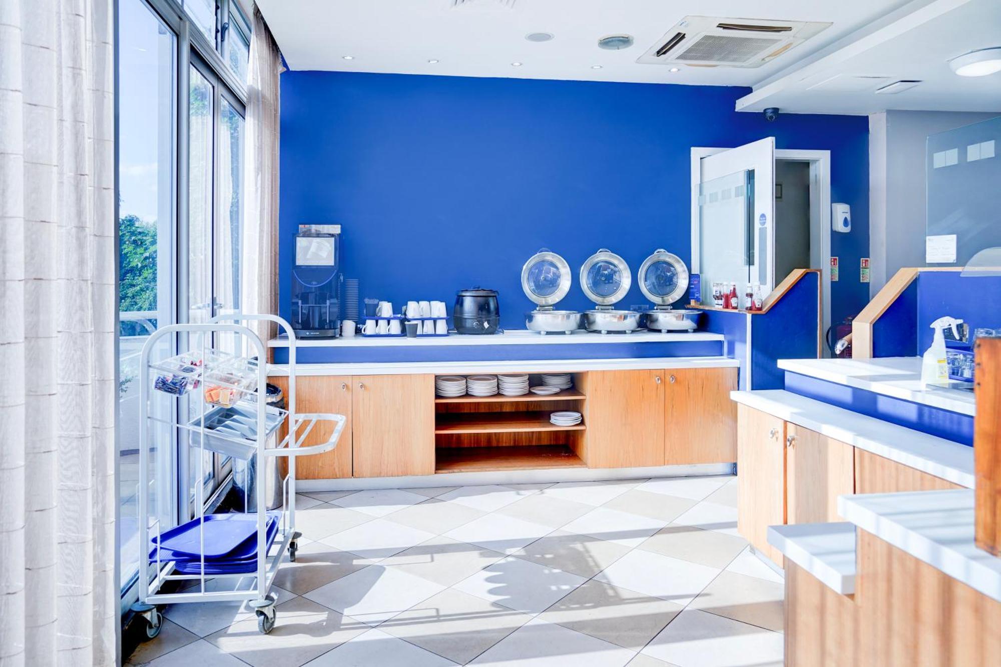 Belvilla Crewe City Centre Hotel Lifestyle Εξωτερικό φωτογραφία