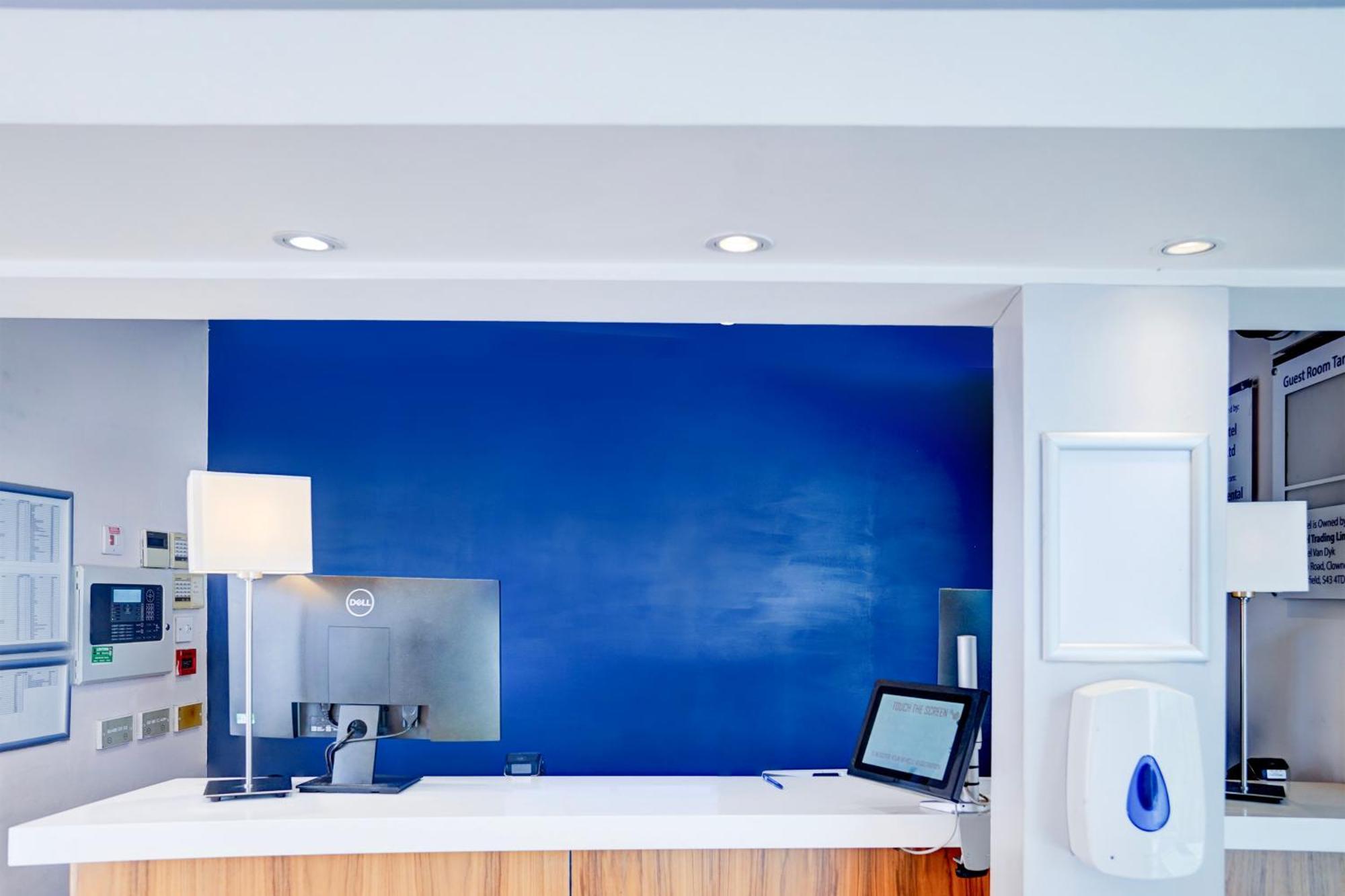 Belvilla Crewe City Centre Hotel Lifestyle Εξωτερικό φωτογραφία