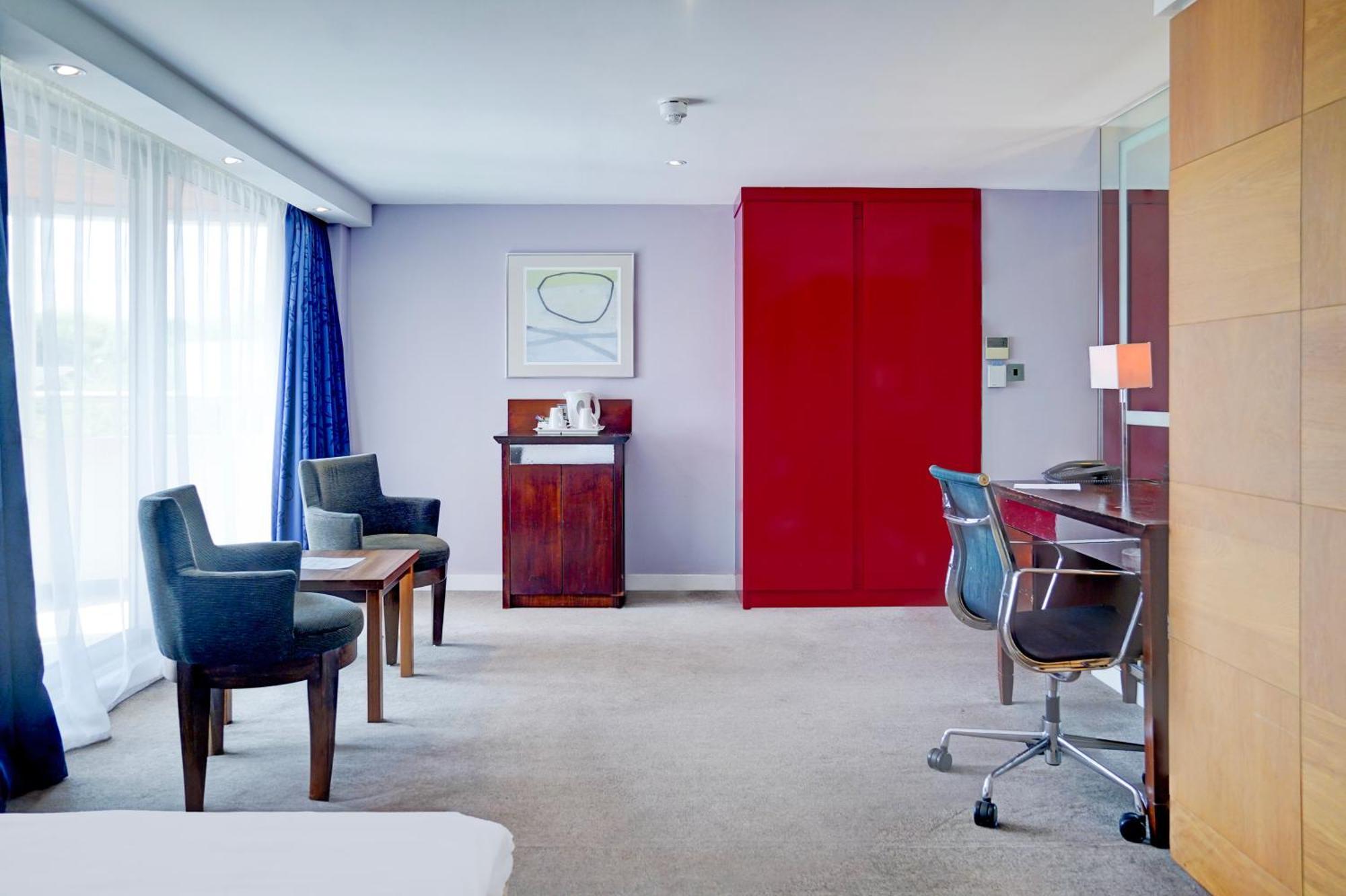 Belvilla Crewe City Centre Hotel Lifestyle Εξωτερικό φωτογραφία