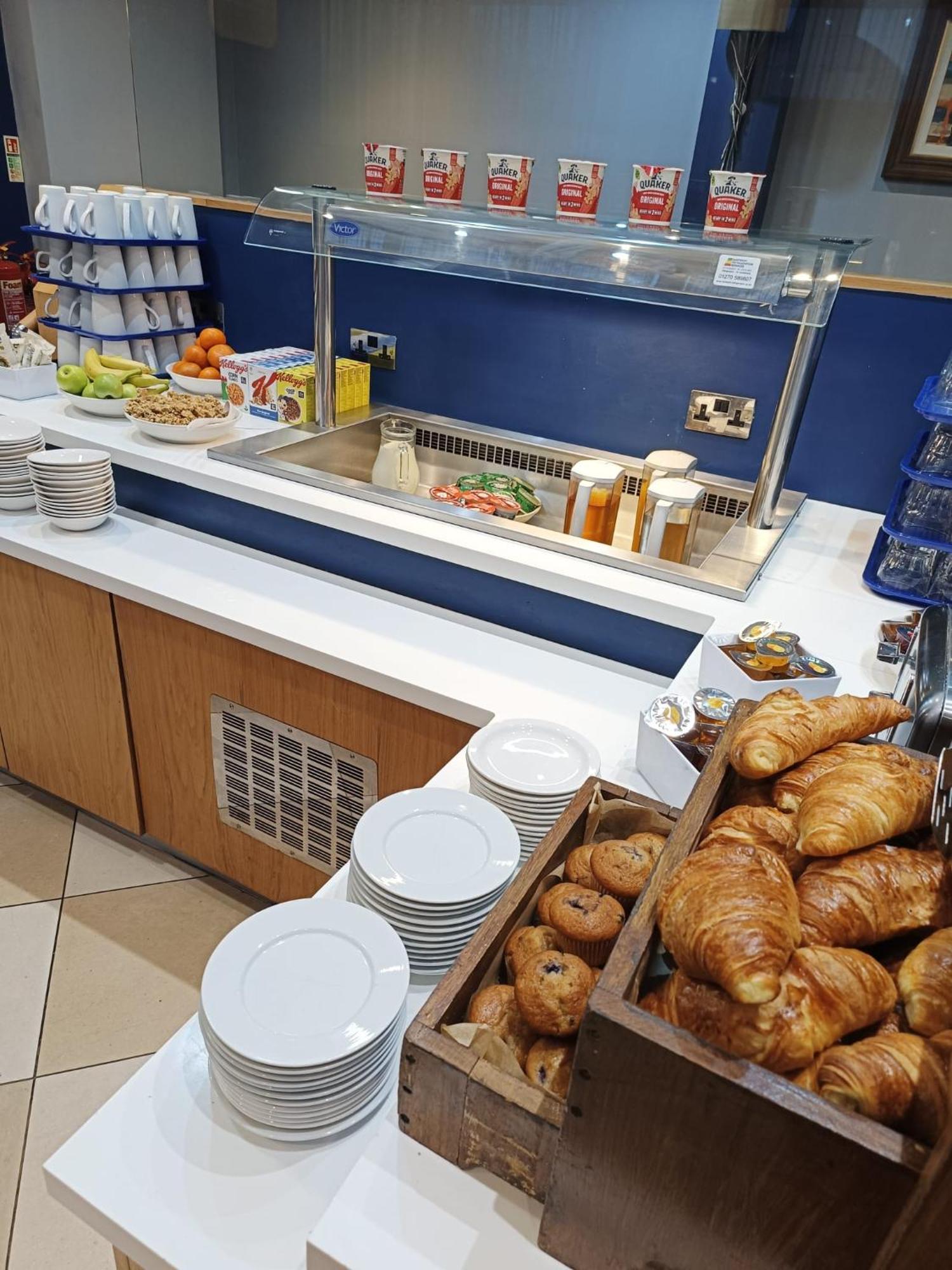 Belvilla Crewe City Centre Hotel Lifestyle Εξωτερικό φωτογραφία